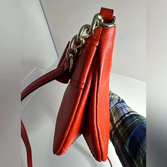Kate Spade EUC Villabella Avenue Celina Bow Red Pebbled Leather Crossbody Bag - Picture 5 of 11